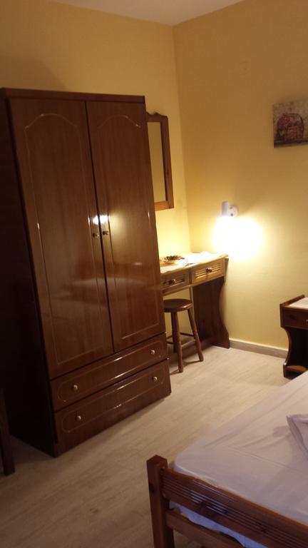Eva Apartments Свороната Екстер'єр фото