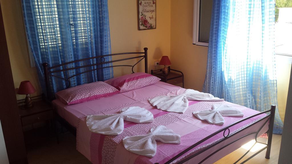 Eva Apartments Свороната Екстер'єр фото