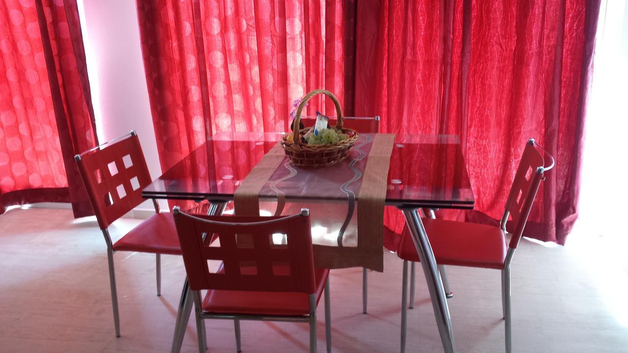 Eva Apartments Свороната Екстер'єр фото